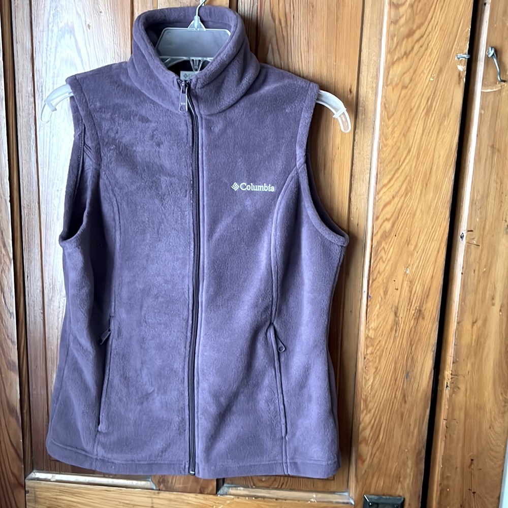 Fleece Columbia Vest! Size S!